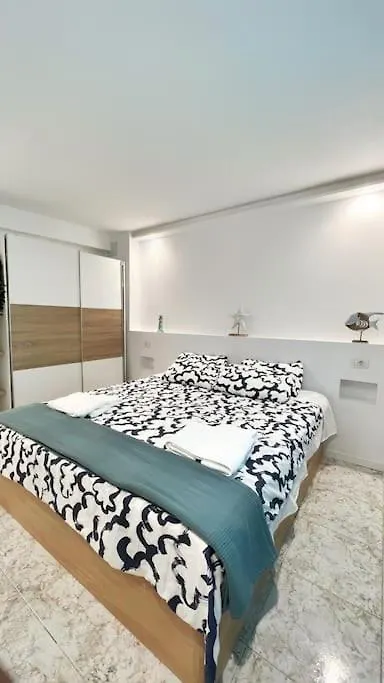Giovina Living Av Suecia 150M From Beach Los Cristianos  Daire